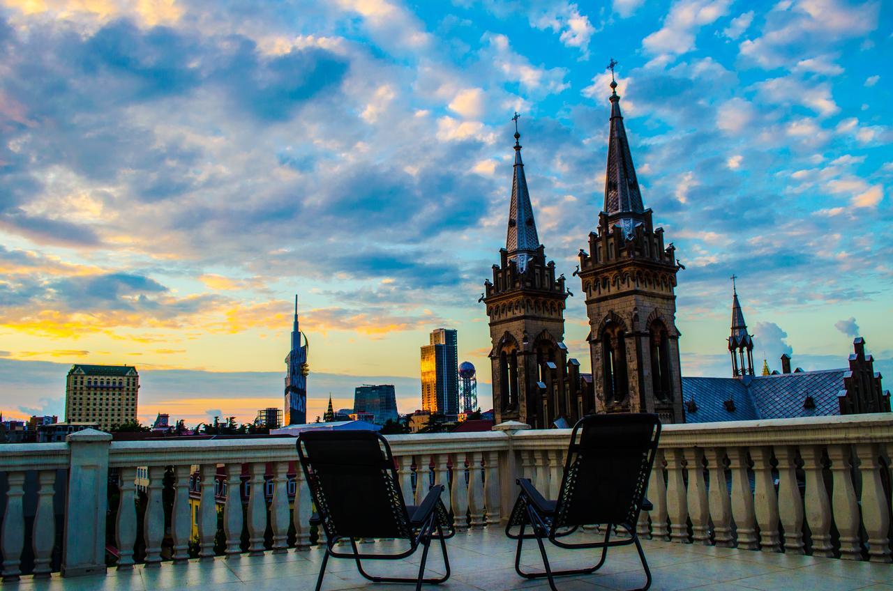Sunrise Apartment Батуми Экстерьер фото