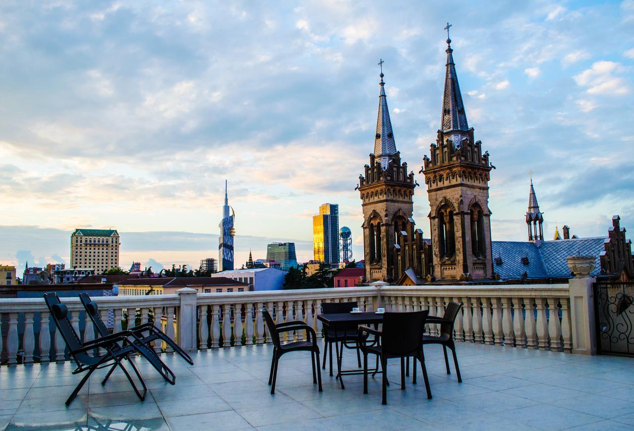 Sunrise Apartment Батуми Экстерьер фото