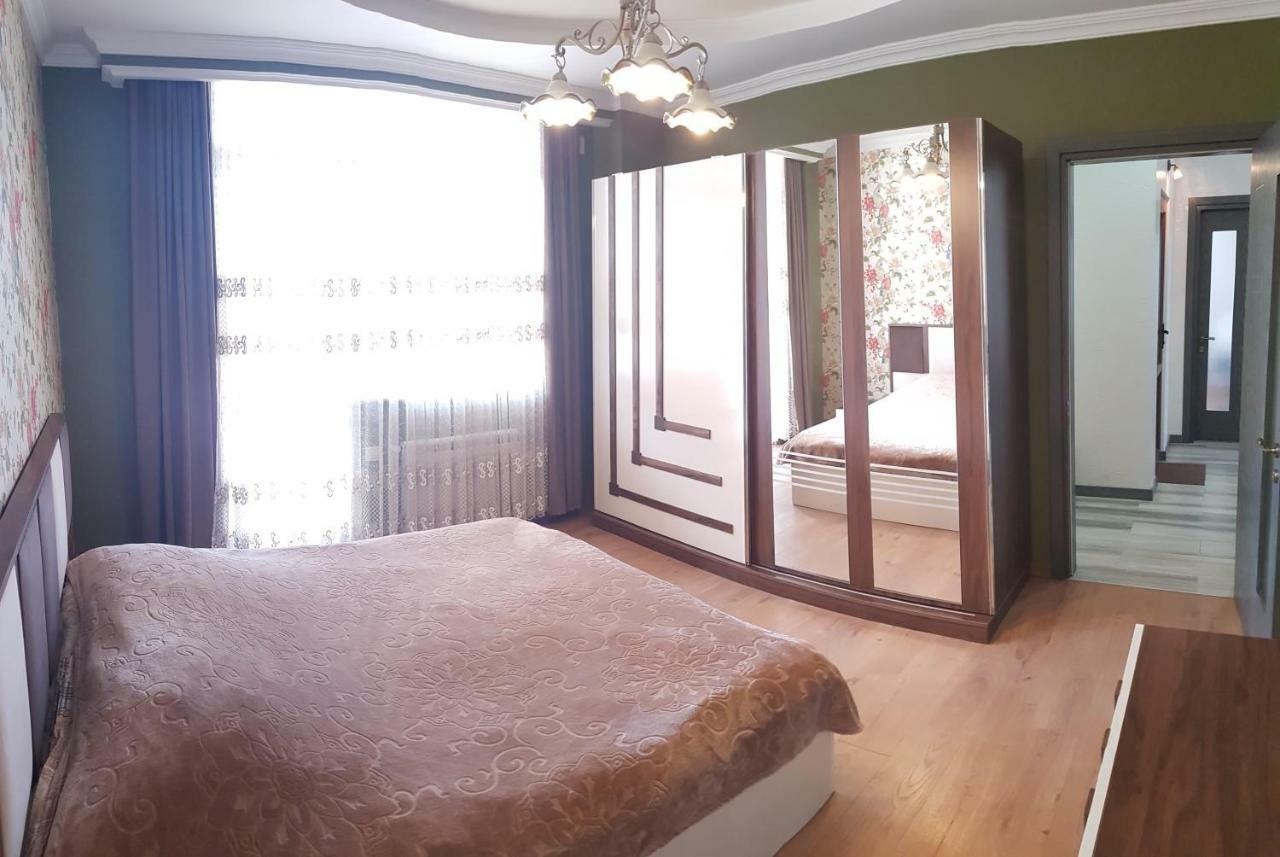 Sunrise Apartment Батуми Экстерьер фото